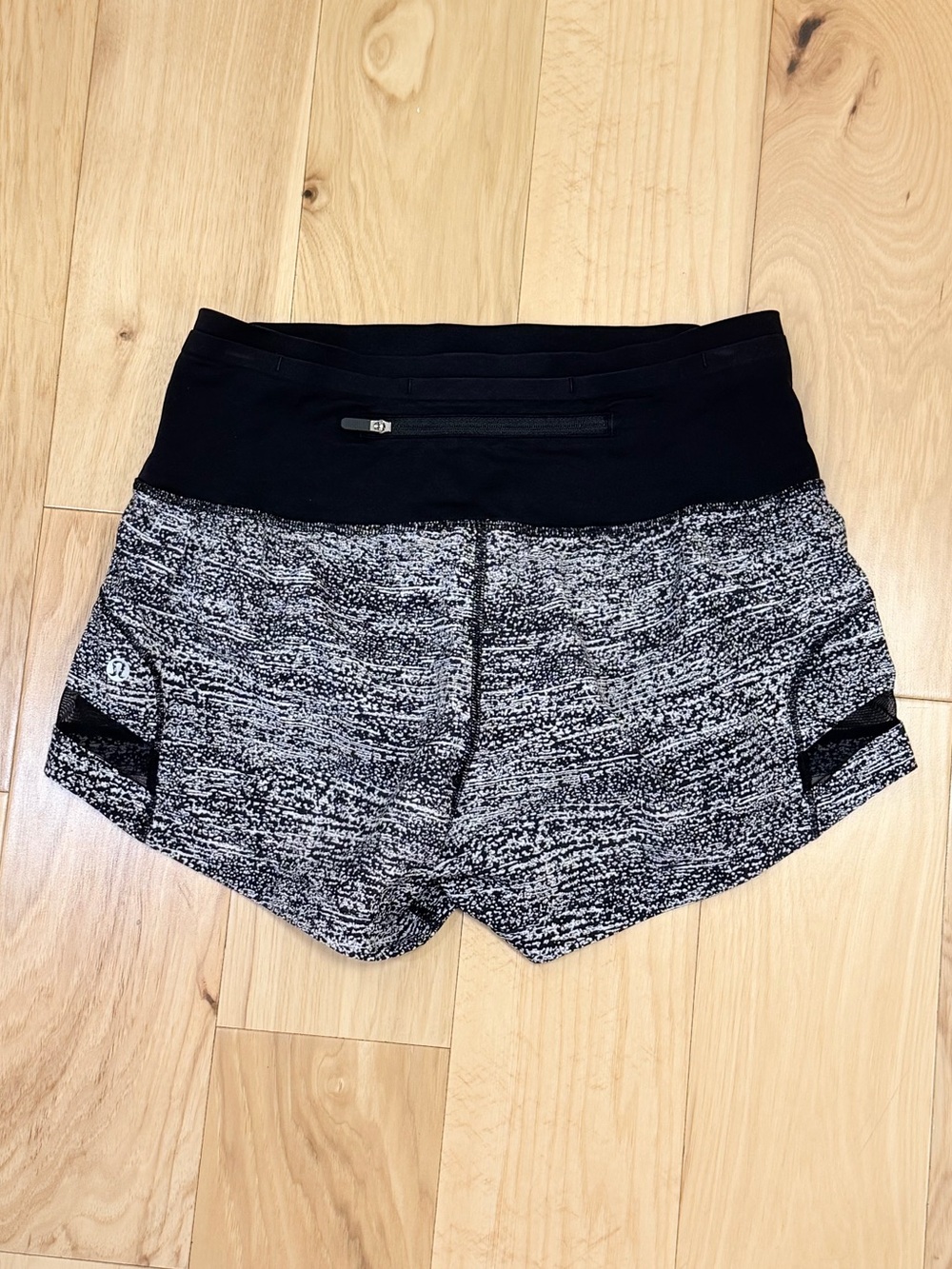 Lululemon Women’s Pace Perfect Short (3")